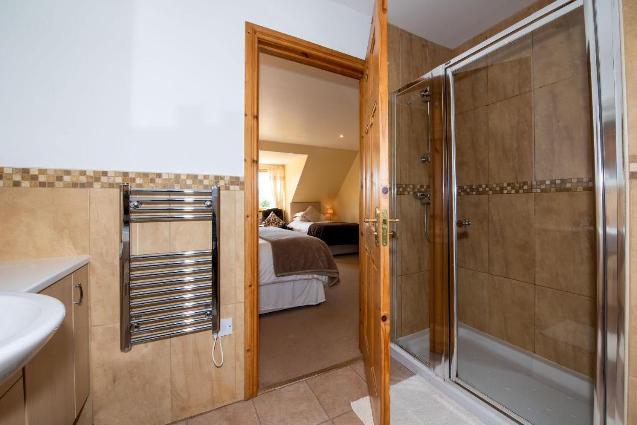 Tigh An Each B&B & Laggan Glamping Нютънмор Екстериор снимка