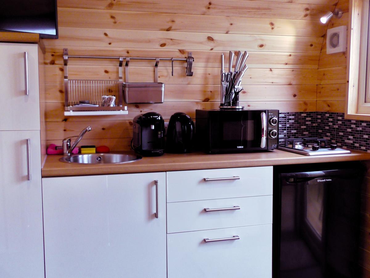 Tigh An Each B&B & Laggan Glamping Нютънмор Екстериор снимка