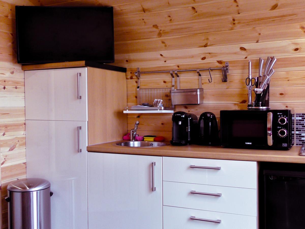 Tigh An Each B&B & Laggan Glamping Нютънмор Екстериор снимка