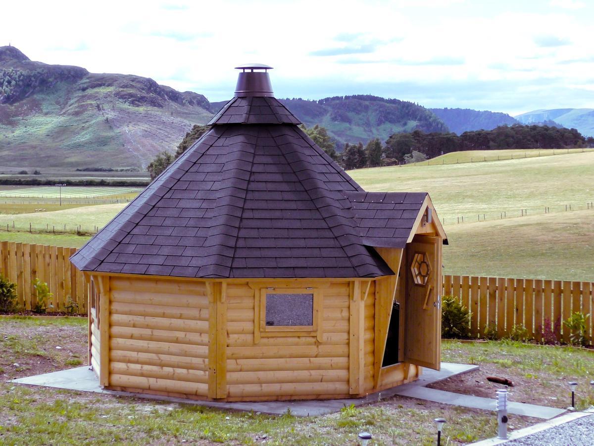 Tigh An Each B&B & Laggan Glamping Нютънмор Екстериор снимка